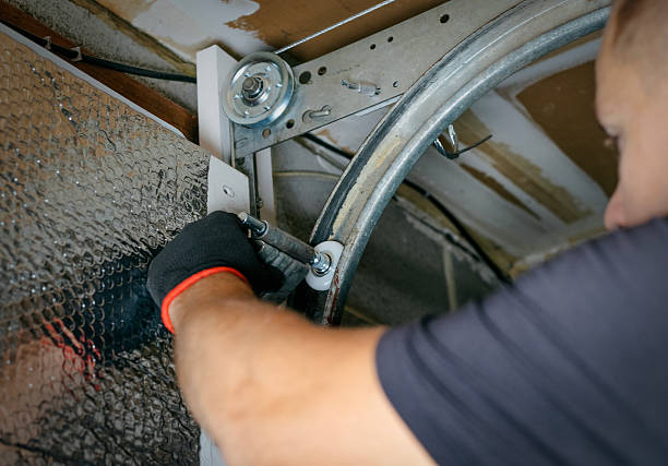 Affordable Garage Door Panel Replacement solutions in Lakes of the Four Seasons, IN